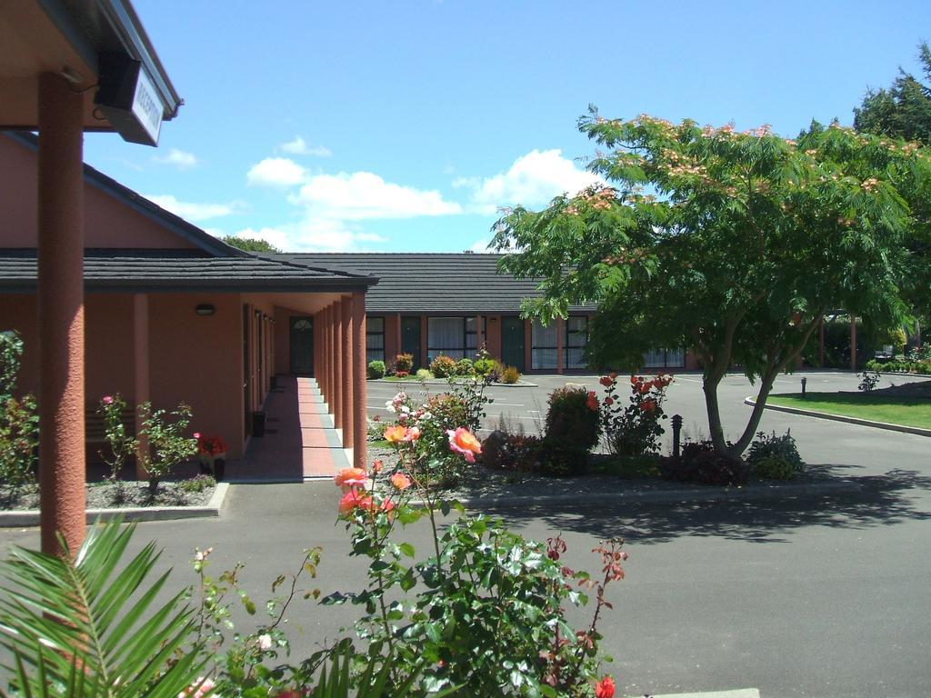 Pavilion Motel & Conference Centre Palmerston North Dış mekan fotoğraf