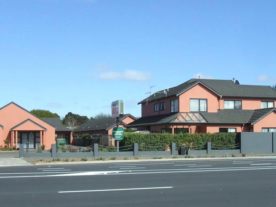 Pavilion Motel & Conference Centre Palmerston North Dış mekan fotoğraf