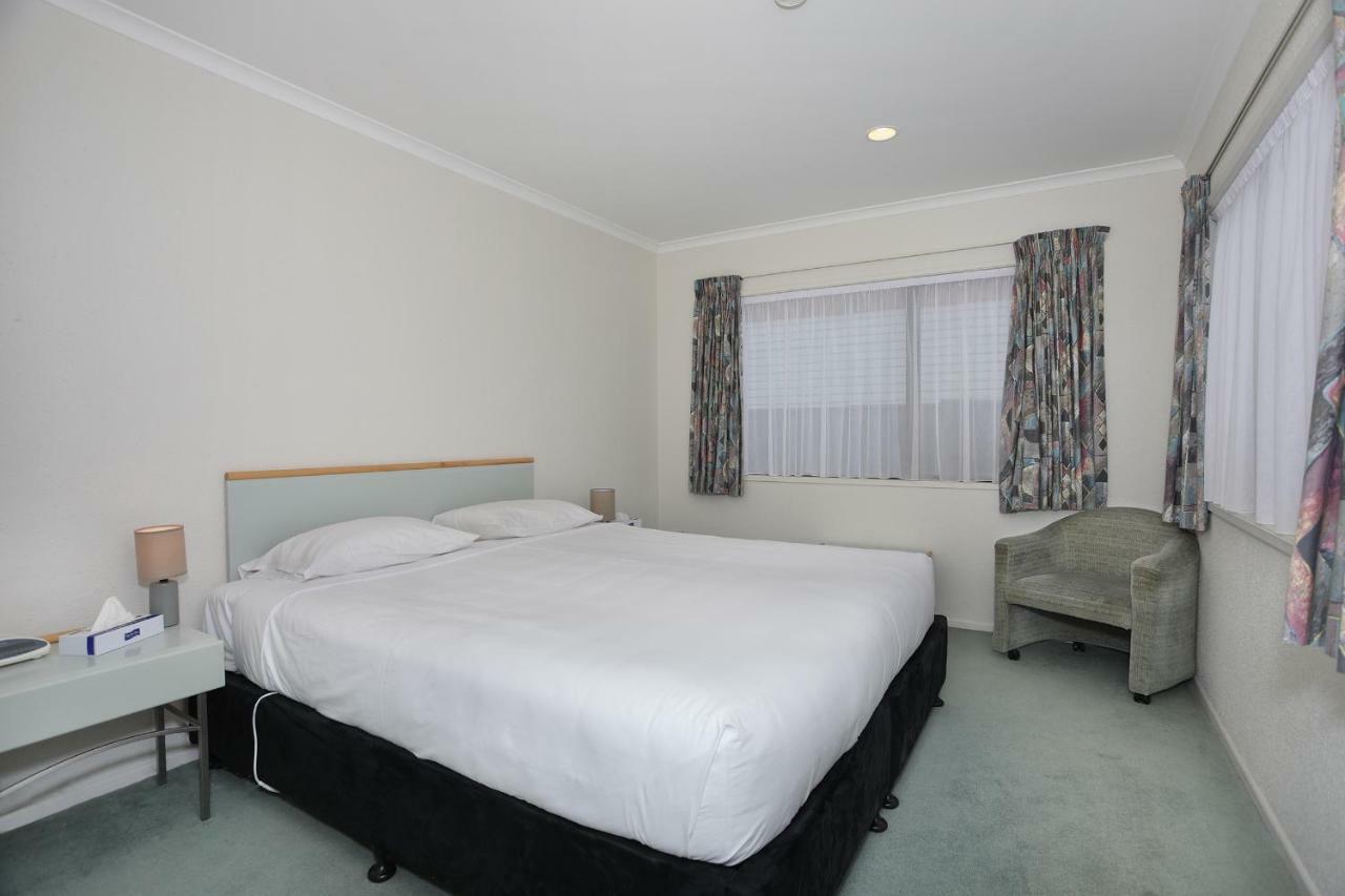 Pavilion Motel & Conference Centre Palmerston North Dış mekan fotoğraf
